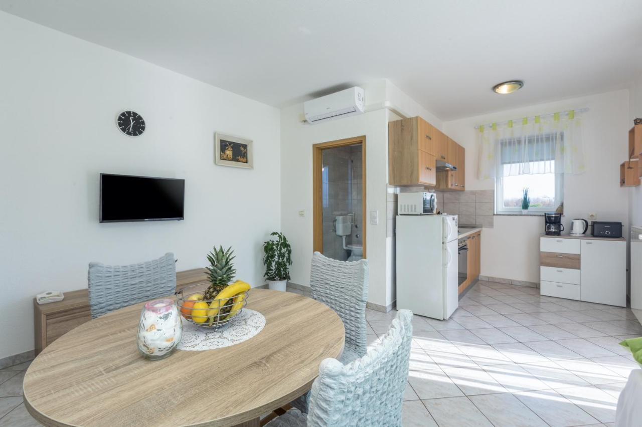 Ferienwohnung App Ruzica Finida Umag Exterior foto